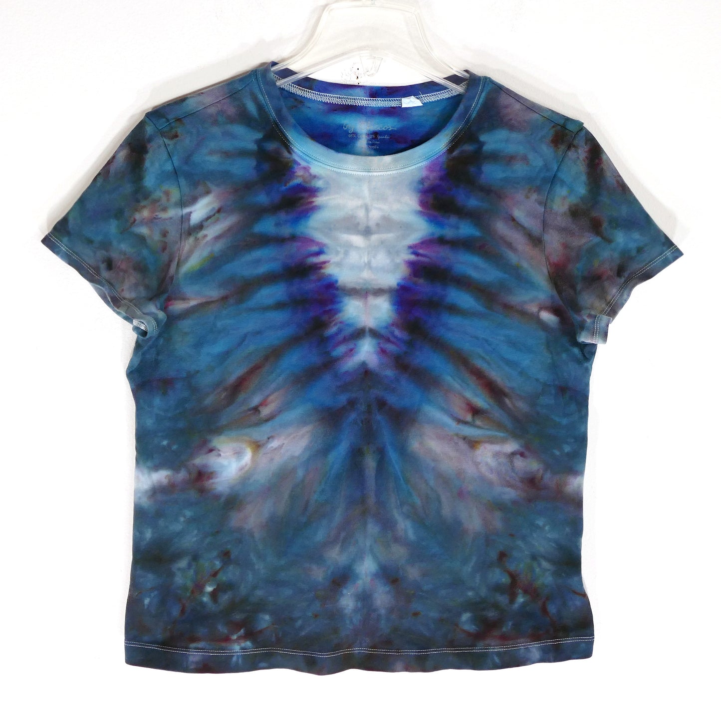 DEEP BLUE Tie Dye shirt! Ladies Large