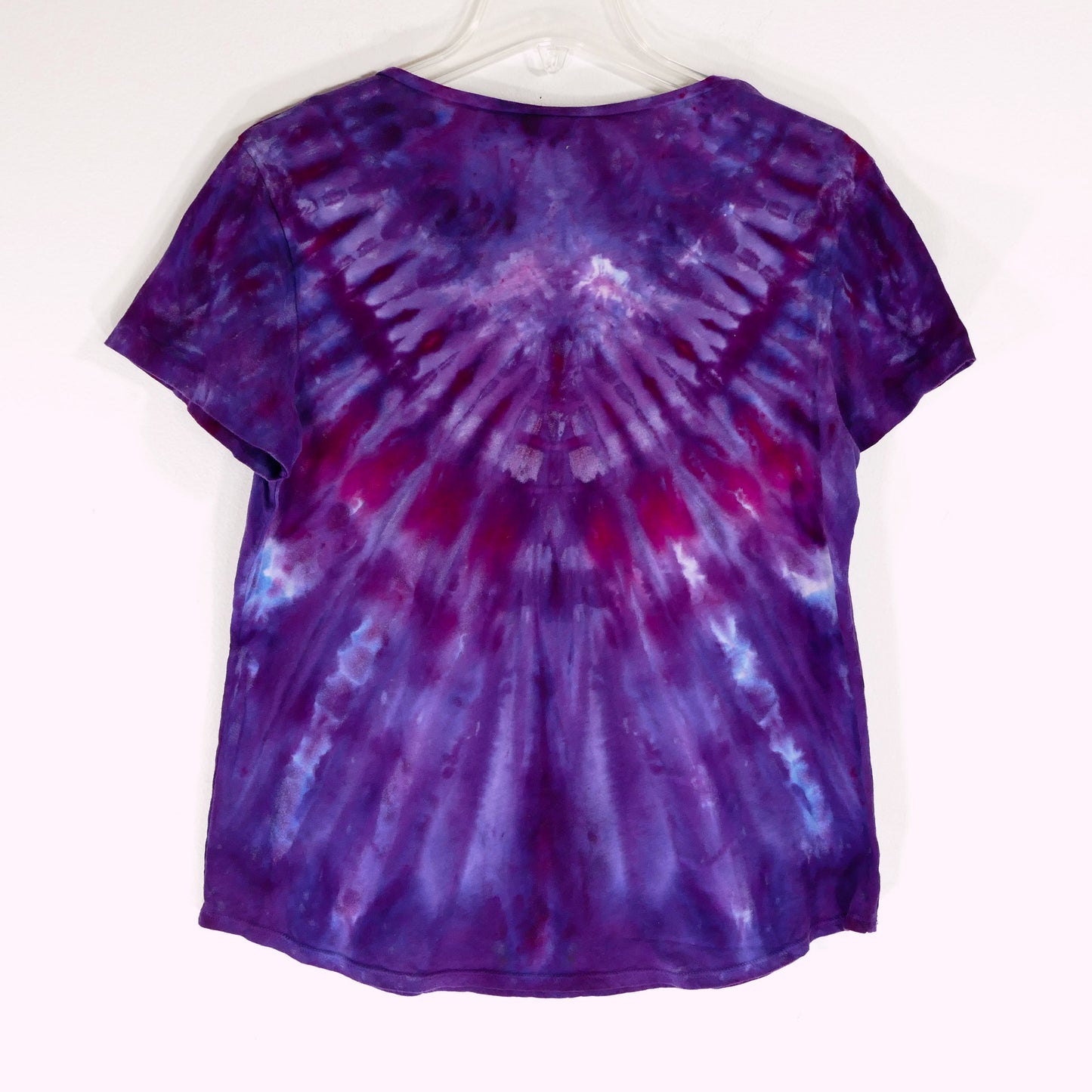 LARGE SCOOP NECK Tie Dye Tee: PURPLE FLOW