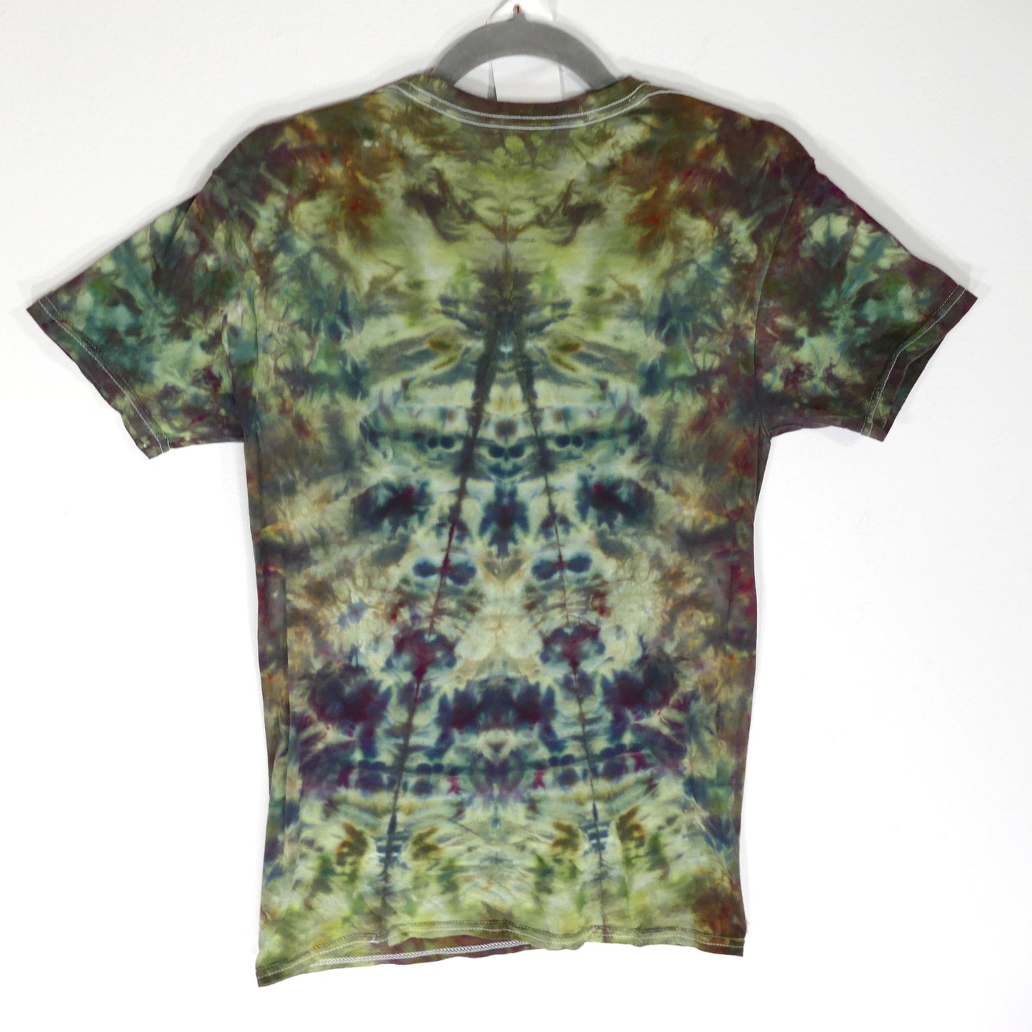 SMALL VEE NECK Tie Dye Tee Shirt: Camo greens!