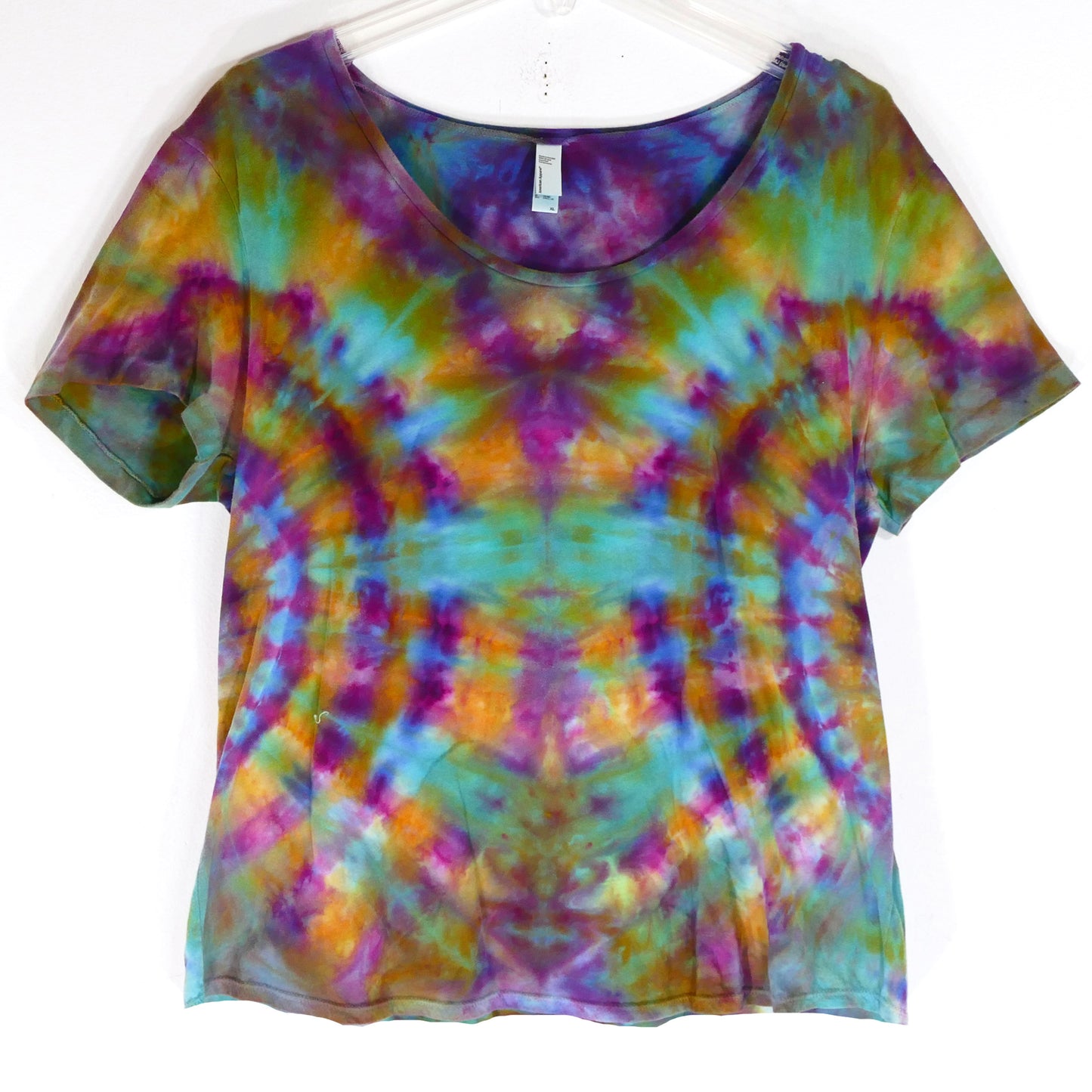XL SCOOP NECK TIE DYE TEE: Gold Purple