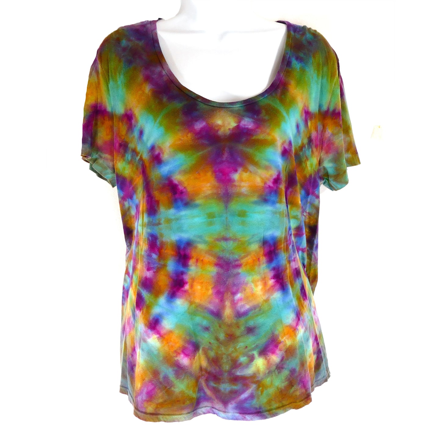 XL SCOOP NECK TIE DYE TEE: Gold Purple