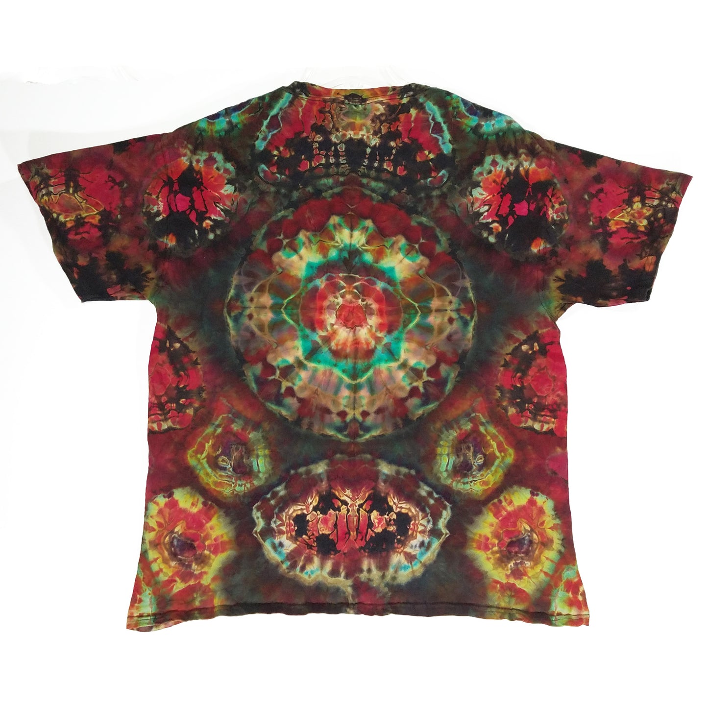 LARGE EARTHY MANDALA