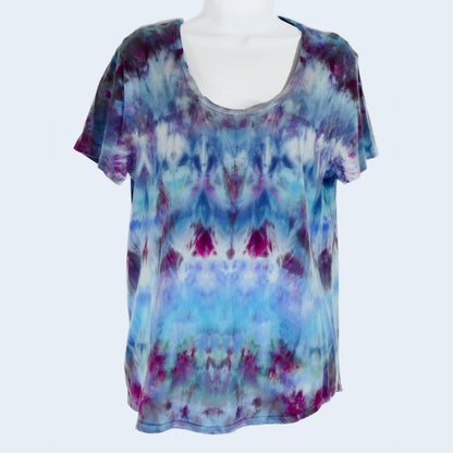 LARGE SCOOP NECK Tie Dye BLUE AND PURPLE