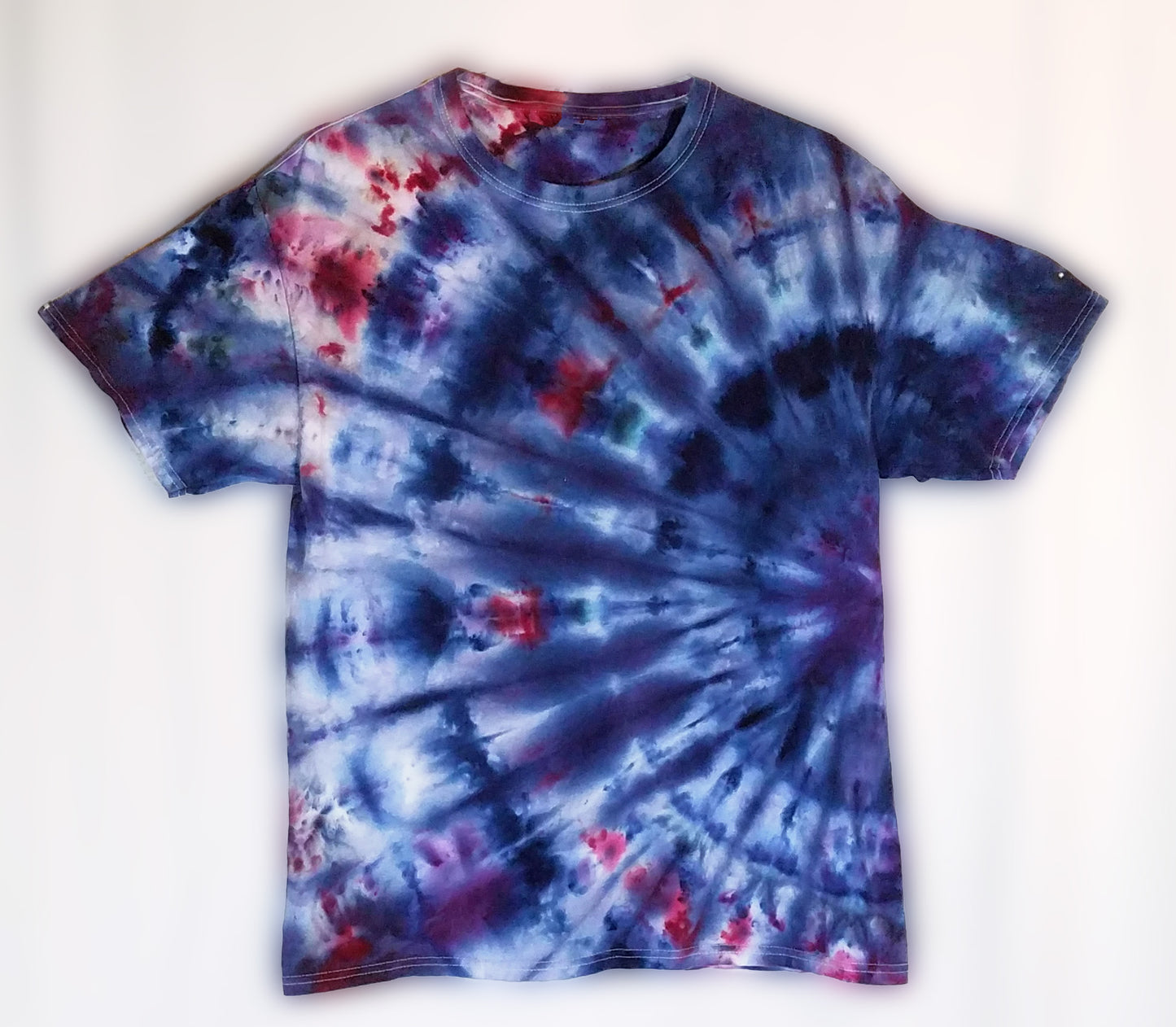 Large Tie Dyed T-Shirt Navy Fan